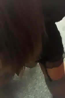184310